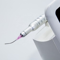 Laser à diode dentaire GaAlAs Dimed Berylas Blue 450 nm/650 nm/980 nm 0,5 W/4 W/10 W